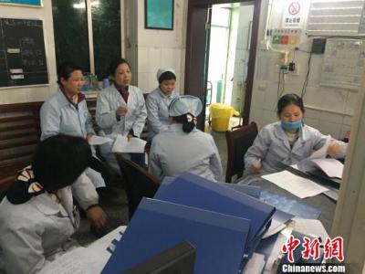 浙江姐妹花醫生千里援川：“授人以魚不如授人以漁”
