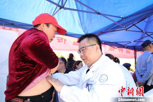 重慶發布2018年新發腫瘤登記報告 肺癌肝癌發病率最高 重慶發布2018年新發腫瘤登記報告 肺癌肝癌發病率最高