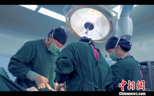 婦科惡性腫瘤患者低齡化 推動保育診療成為新趨勢-易網健康<a href=http://www.aoa7937.com/jkys/ target=_blank class=infotextkey>養生</a>網 婦科惡性腫瘤患者低齡化 推動保育診療成為新趨勢