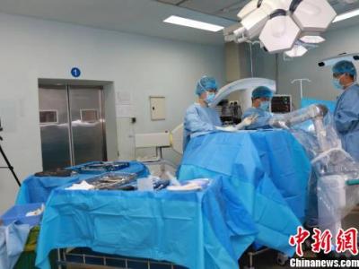 5G骨科機器人多中心聯(lián)合遠程手術(shù)完成