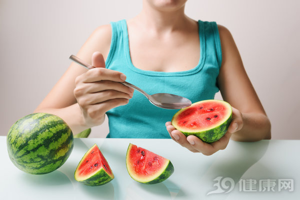 垃圾桶里的食物殘渣，對我們的身體有益？