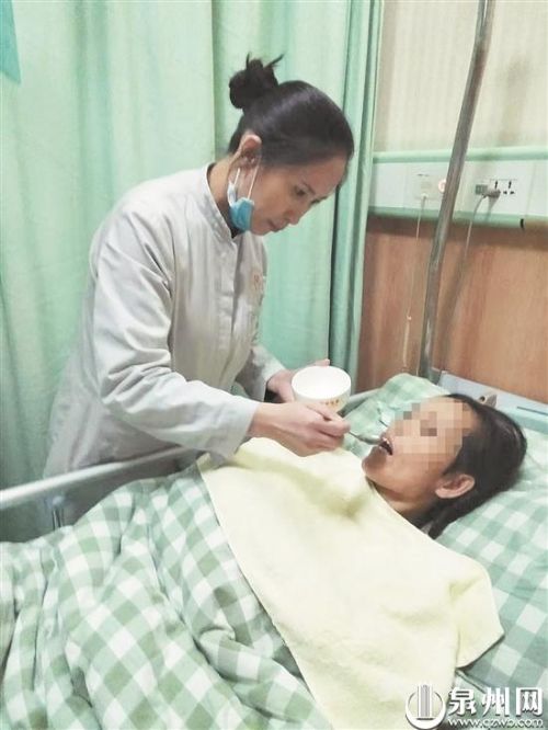 泉州：起底黑護工！持證護理員一天要價200元 只是看你一眼