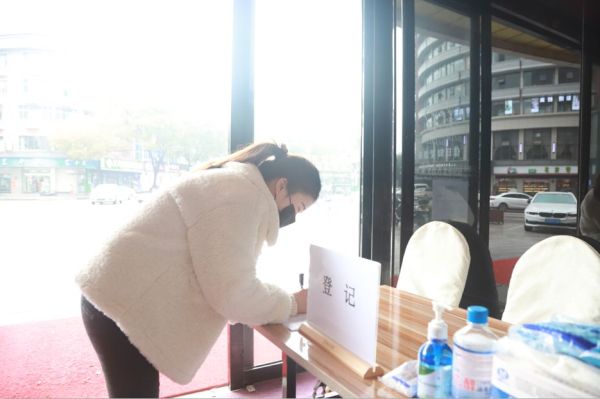 義烏歐萊美3月5日起復工,嚴防嚴控,安心變美!-易網健康養生網 義烏歐萊美3月5日起復工,嚴防嚴控,安心變美!