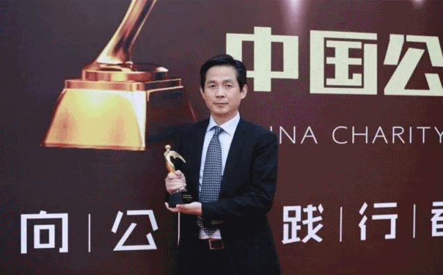 Yestar藝星15年傾心公益事業,讓愛與美力共同前行!-易網健康<a href=http://www.aoa7937.com/jkys/ target=_blank class=infotextkey>養生</a>網 Yestar藝星15年傾心公益事業,讓愛與美力共同前行!