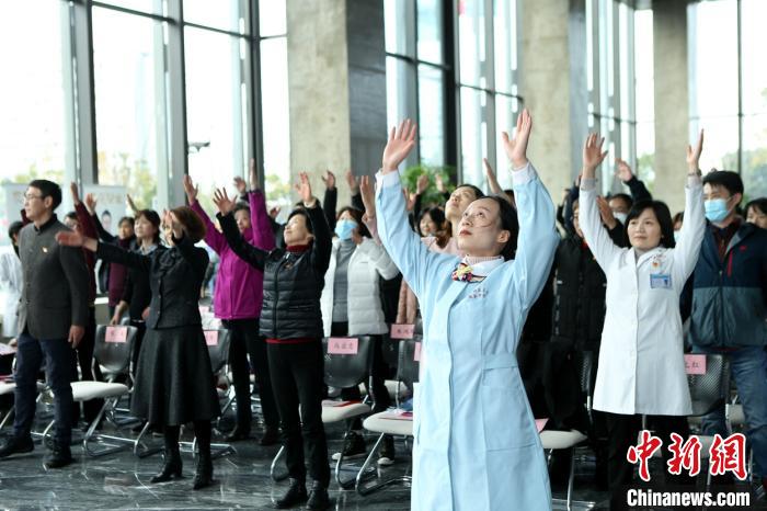 中醫(yī)健康養(yǎng)生智慧走進(jìn)商務(wù)樓 提升家庭醫(yī)生服務(wù)影響力