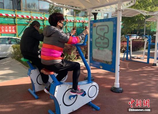 國家衛健委:中國超過一半的成年居民超重或肥胖-易網健康<a href=http://www.aoa7937.com/jkys/ target=_blank class=infotextkey>養生</a>網 國家衛健委:中國超過一半的成年居民超重或肥胖