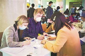 北京：外籍人士新冠疫苗接種工作有序進行