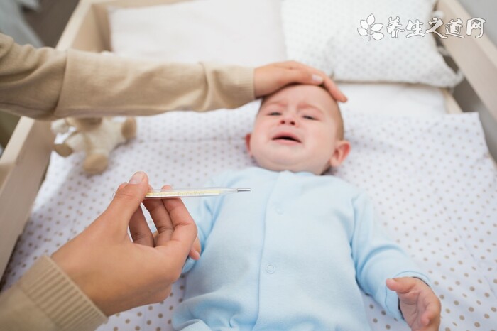 小孩高燒抽搐快警護送3分鐘就醫 寶寶高燒抽搐怎么辦
