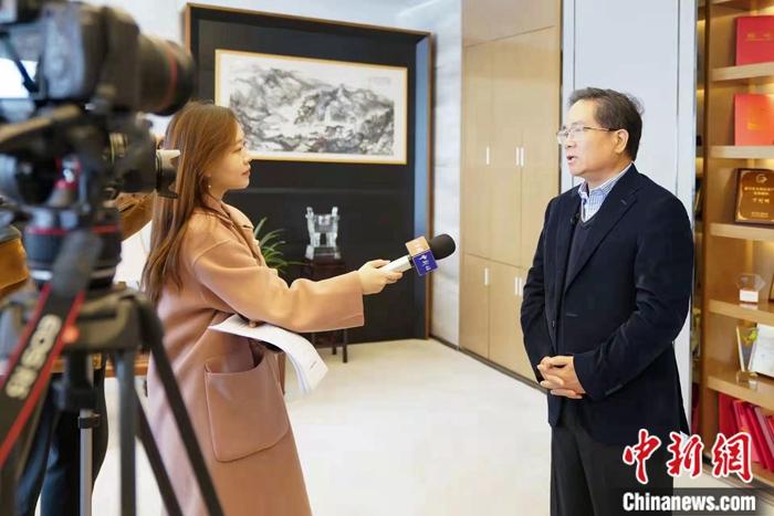 創新藥攻關人丁列明：“孤兒藥”何以不“孤”？