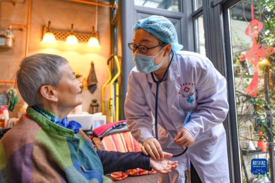 喜迎二十大丨一切為了人民健康——醫衛工作者努力全方位全周期保障人民健康