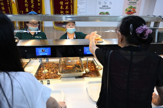 錨定現代化 改革再深化丨這個食堂“蠻好的”