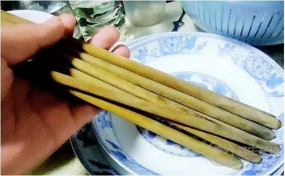 這兩類食物很毒，最容易導致肝癌，很多人還不注意