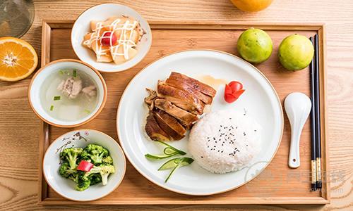 八飲食習慣容易上火 吃甜食會長痘痘