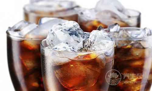 清晨絕不能吃四種食物 碳酸飲料容易讓血糖波動 清晨絕不能吃四種食物 碳酸飲料容易讓血糖波動