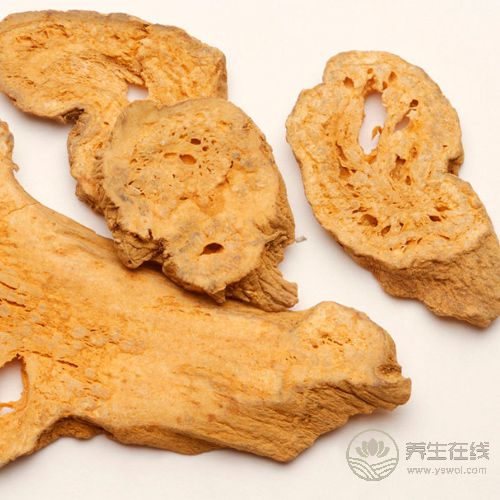 胃不好，用這3種藥材泡水喝，緩解胃炎人健康