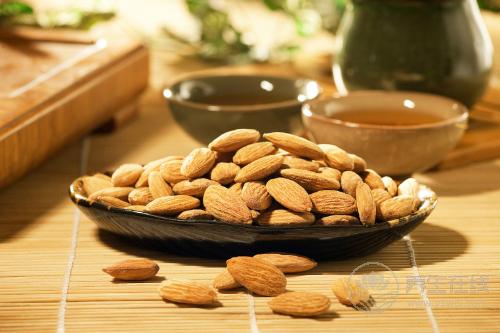被當做零食吃的杏仁，其實具有6種入藥價值