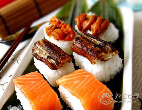 一來月經就痛？吃這7種食物可緩解