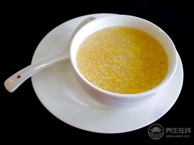 喝酒后頭暈惡心,4種食物有效緩解反胃 喝酒后頭暈惡心,4種食物有效緩解反胃