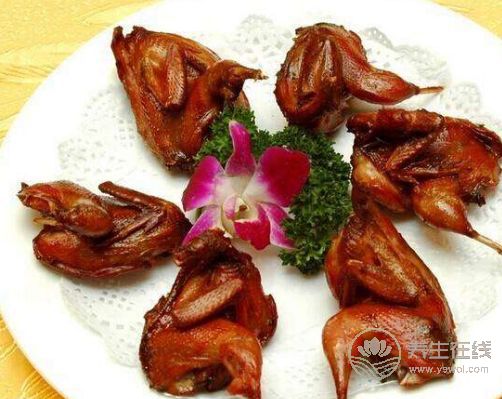 香酥鵪鶉的做法和功效
