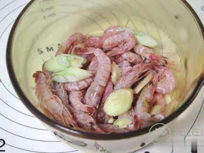 吃什么補(bǔ)鈣   鮮蝦肉泥怎么做