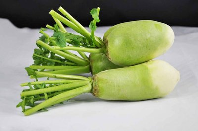 蘿卜顏色出現(xiàn)了變化變成藍(lán)色還可以食用嗎