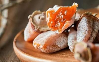 吃柿餅對(duì)身體有哪些好處和不好的地方