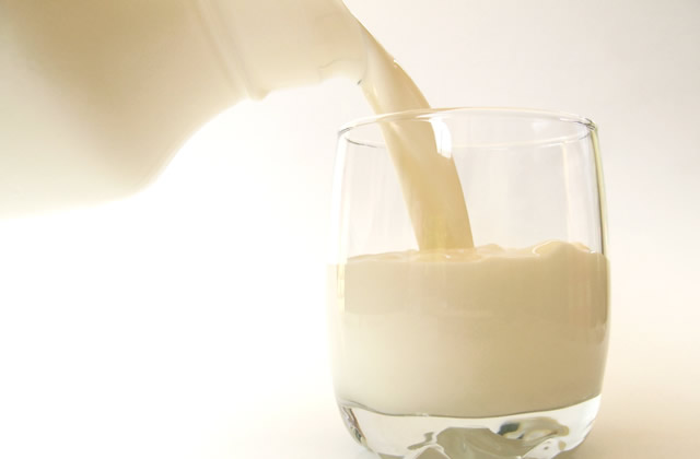 牛初乳很有營養(yǎng)但是哪些人不宜吃牛初乳