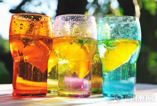 減肥期間能喝飲料？看你怎么喝！