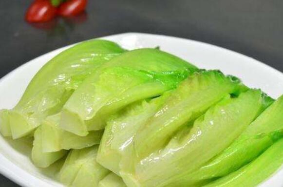 水煮生菜的作用與功效 水煮生菜有哪些實際效果