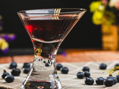 藍莓泡酒保質期一般多久 藍莓的常見食用方法