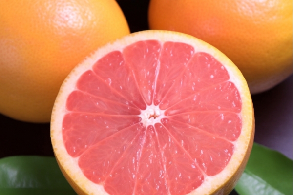 葡萄柚的抗氧化作用，如何幫助抗衰老