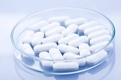 一旦吃了非諾貝特就不能停嗎 揭秘吃非諾貝特的十大禁忌-易網(wǎng)健康<a href=http://www.aoa7937.com/jkys/ target=_blank class=infotextkey>養(yǎng)生</a>網(wǎng) 一旦吃了非諾貝特就不能停嗎 揭秘吃非諾貝特的十大禁忌