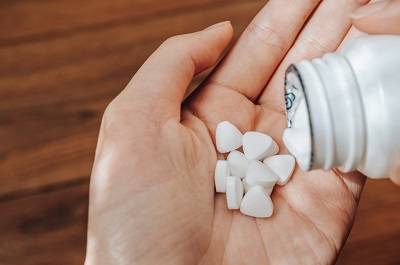 三種人不能吃替米沙坦原因 揭秘長期吃替米沙坦的后果