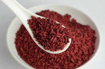 五種人不宜吃紅曲米的原因 紅曲米真的有毒嗎-易網健康<a href=http://www.aoa7937.com/jkys/ target=_blank class=infotextkey>養生</a>網 五種人不宜吃紅曲米的原因 紅曲米真的有毒嗎