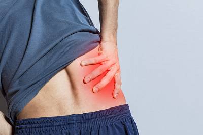 女性左肋下隱痛要當(dāng)心了 大概率是這三大疾病前兆