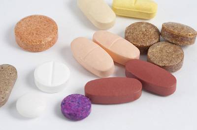 心律失常吃什么藥 抗心律失常三個首選藥-易網健康<a href=http://www.aoa7937.com/jkys/ target=_blank class=infotextkey>養生</a>網 心律失常吃什么藥 抗心律失常三個首選藥