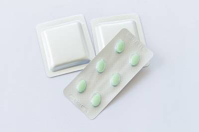 一旦吃了吲哚布芬就不能停嗎 吃吲哚布芬有這三大禁忌-易網健康<a href=http://www.aoa7937.com/jkys/ target=_blank class=infotextkey>養生</a>網 一旦吃了吲哚布芬就不能停嗎 吃吲哚布芬有這三大禁忌