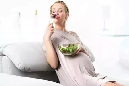孕期性生活對(duì)胎兒有什么影響？孕婦不妨從這四個(gè)階段考慮