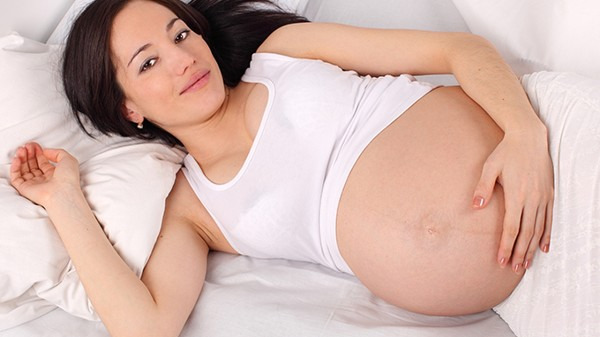 孕期性生活要注意什么?哪個階段能進行性生活-易網健康<a href=http://www.aoa7937.com/jkys/ target=_blank class=infotextkey>養生</a>網 孕期性生活要注意什么?哪個階段能進行性生活