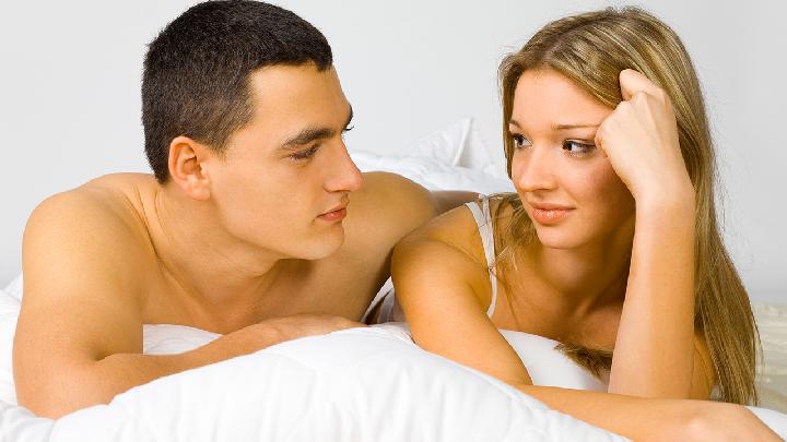 中年夫妻該怎么享受性愛 中年男女必學的5個技巧-易網健康<a href=http://www.aoa7937.com/jkys/ target=_blank class=infotextkey>養生</a>網 中年夫妻該怎么享受性愛 中年男女必學的5個技巧