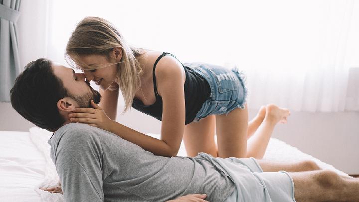 新婚夫妻洞房該怎么做 適合新婚性愛的幾個絕妙技巧