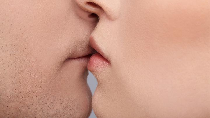 如何重拾初夜的激情 5個方法讓初次性愛更加美妙