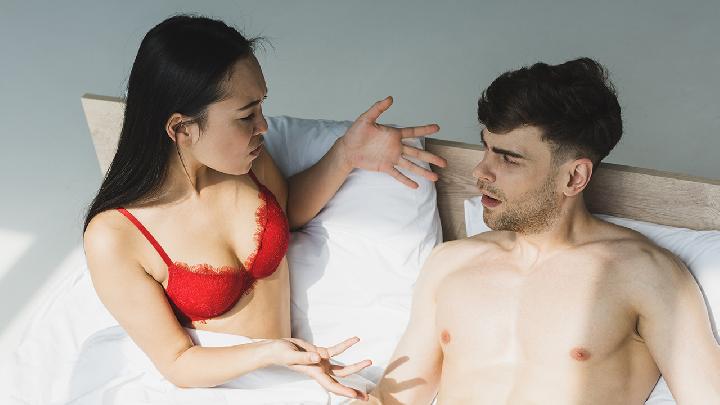 怎么暗示自己的愛慕之情？10種暗示技巧你學(xué)會了嗎