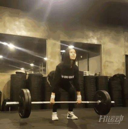 韓國(guó)健身女神從減肥到塑形，如今不僅有性感好身材還有超高專(zhuān)業(yè)性