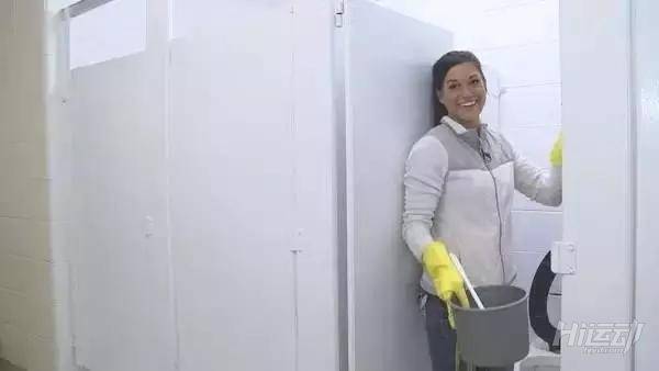 健身勵(lì)志！35歲保潔阿姨變性感女模