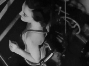 懶人健身你還懶得過她們？80年前的健身房