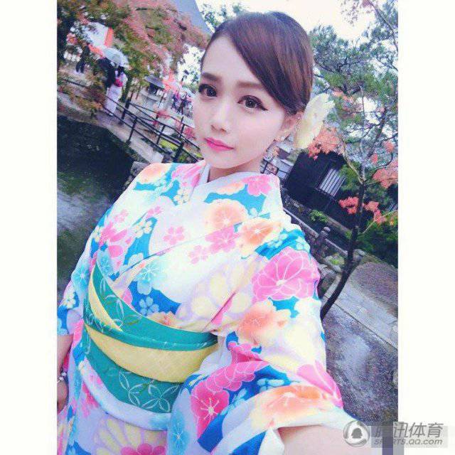 臺(tái)灣空姐曬健身照 身材火辣網(wǎng)友點(diǎn)贊