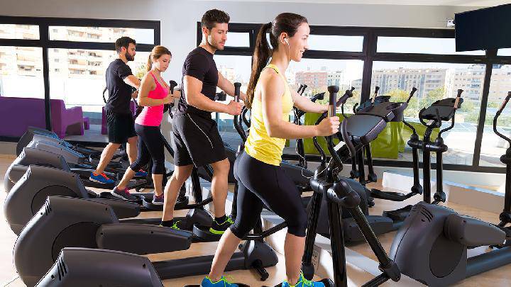 新媽媽產后怎么減肥能恢復身材?推薦幾個產后瘦腿操恢復美腿不再難-易網健康<a href=http://www.aoa7937.com/jkys/ target=_blank class=infotextkey>養生</a>網 新媽媽產后怎么減肥能恢復身材?推薦幾個產后瘦腿操恢復美腿不再難