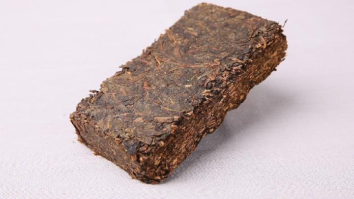 經(jīng)期怎么減肥最快最有效?分享經(jīng)期減肥辦法-易網(wǎng)健康<a href=http://www.aoa7937.com/jkys/ target=_blank class=infotextkey>養(yǎng)生</a>網(wǎng) 經(jīng)期怎么減肥最快最有效?分享經(jīng)期減肥辦法
