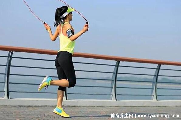 為什么千萬不要跳繩減肥，5類人不合適(附跳繩減肥減脂正確法)